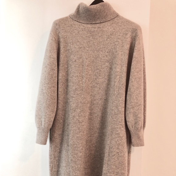 UNIQLO 100% WOOL DRESS - Picture 2 of 7